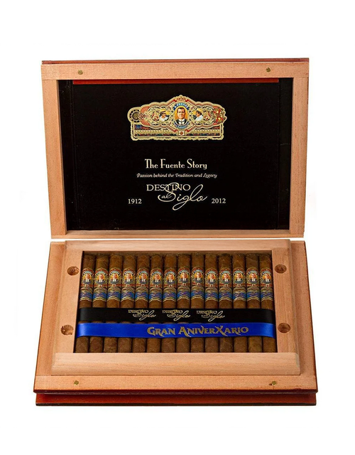 Arturo Fuente Destino al Siglo de Amistad Box Open