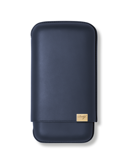 Davidoff Iconic XL-3 Leather Cigar Case Blue Closed