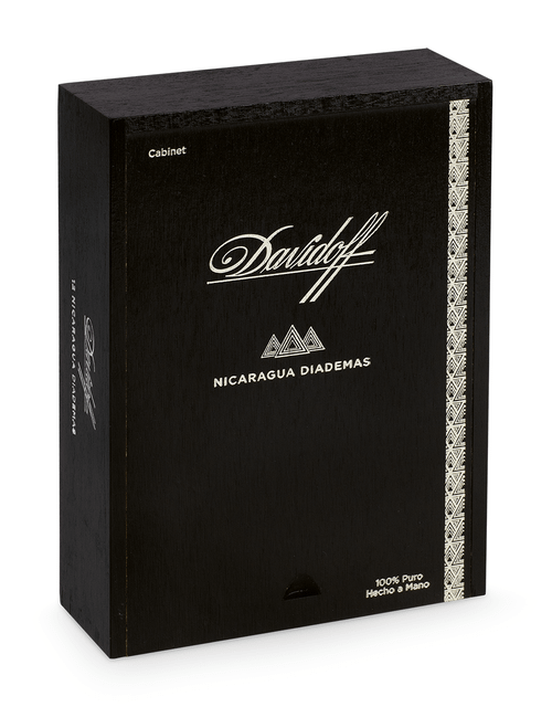 Davidoff Nicaragua Diadema Box Closed