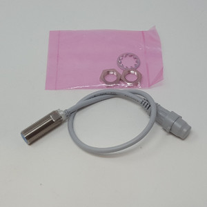 FL7M-3J6HD-CN03 Azbil Yamatake Proximity Switch (Normally Open) FL7M-3J6HD-CN03 Azbil Yamatake Proximity Switch (Normally Open)