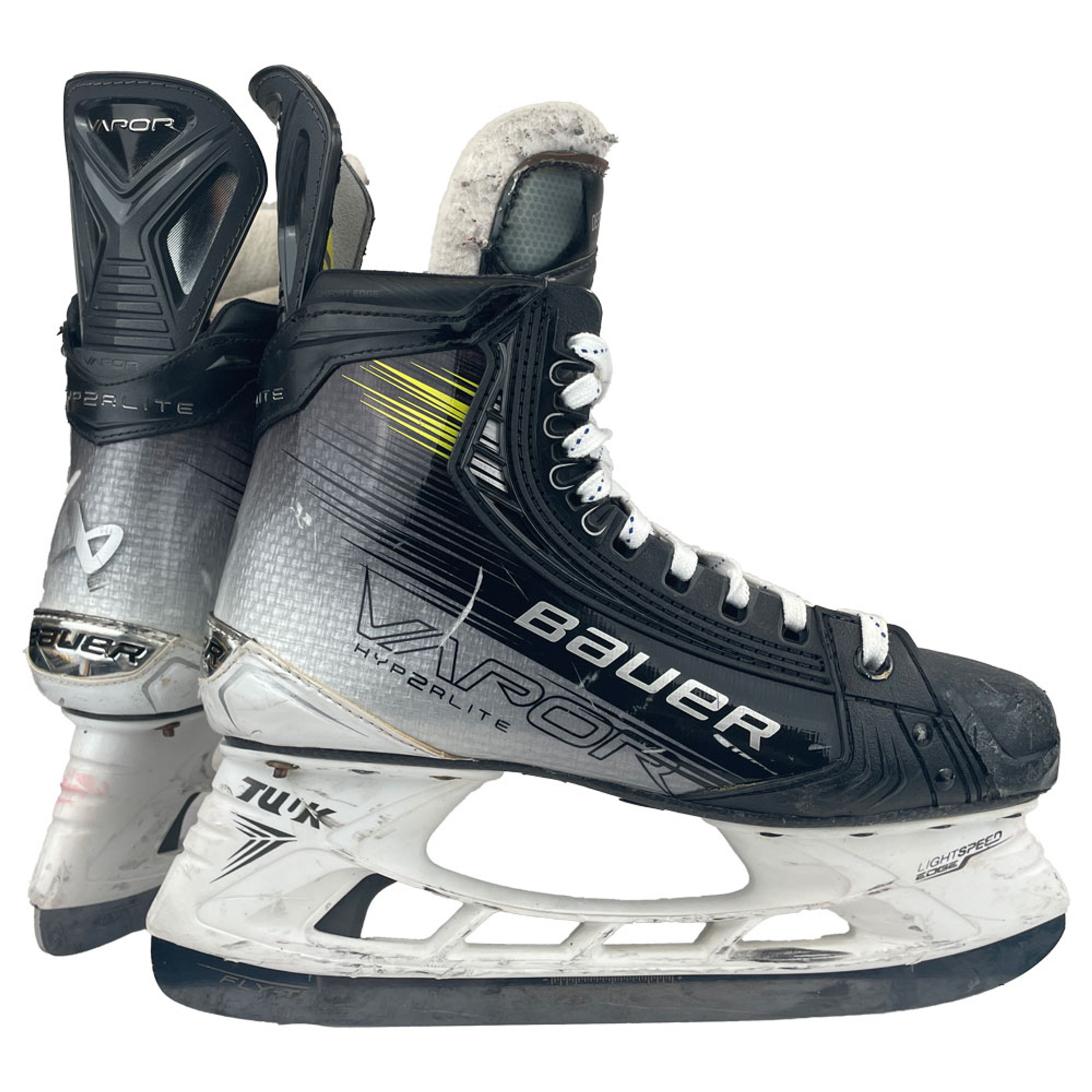 Game-Used 2024-25 Jordan Oesterle Bauer Hockey Skates