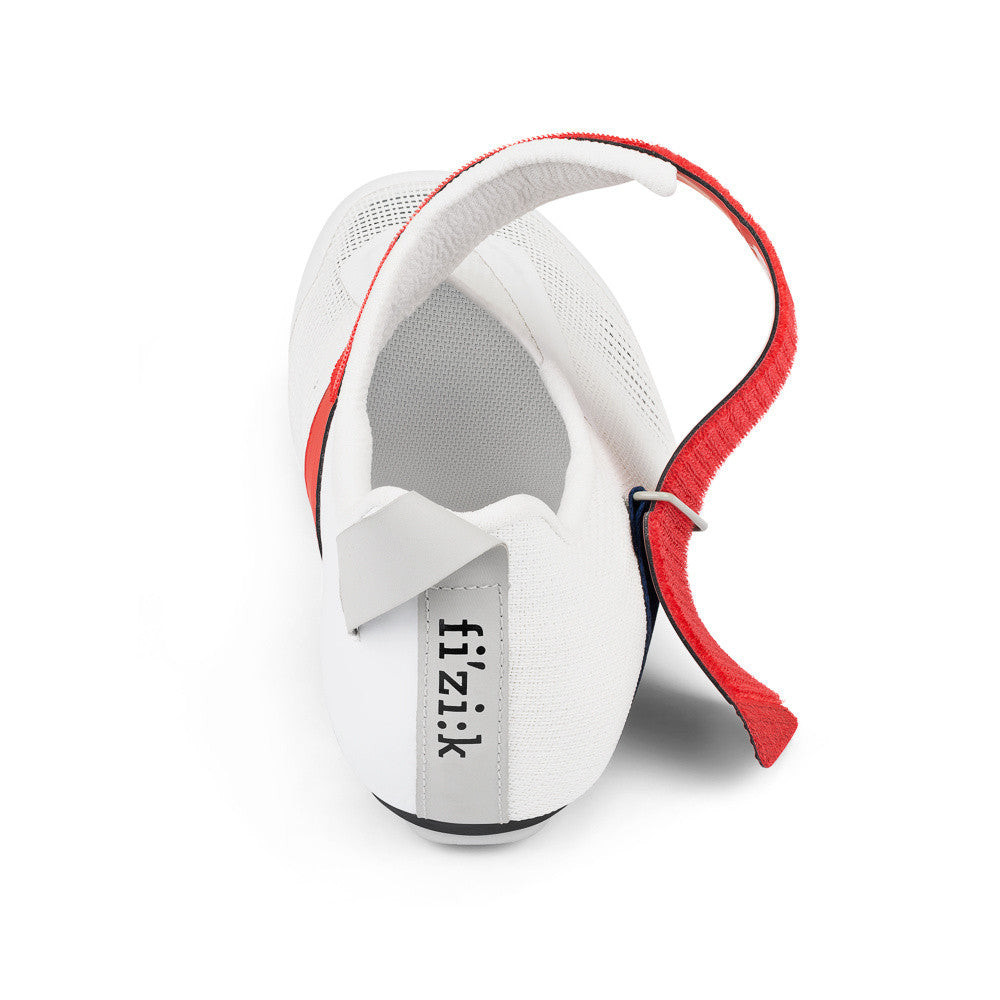 2025 Fizik Transiro Hydra Aeroweave Carbon | Revolutionbikeshop.com
