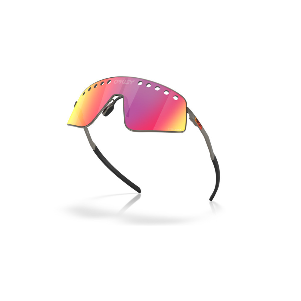 2025 Oakley Sutro TI Sweep| Revolutionbikeshop.com