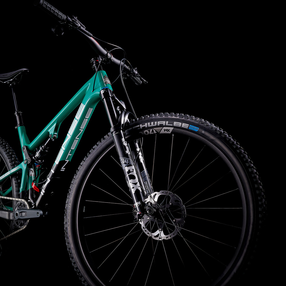 2025 Intense Sniper T PRO | Revolutionbikeshop.com