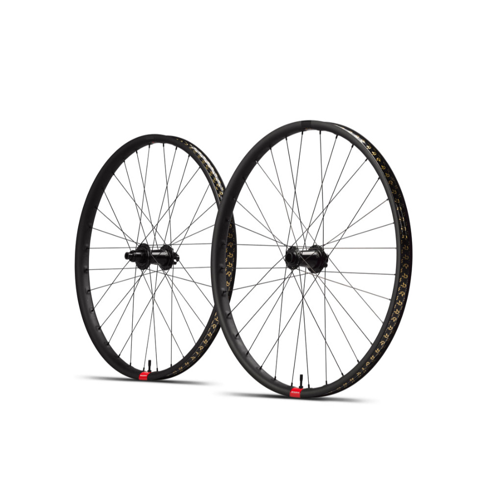 Reserve Wheels Carbon MTB Wheelset - Thumbnail 2