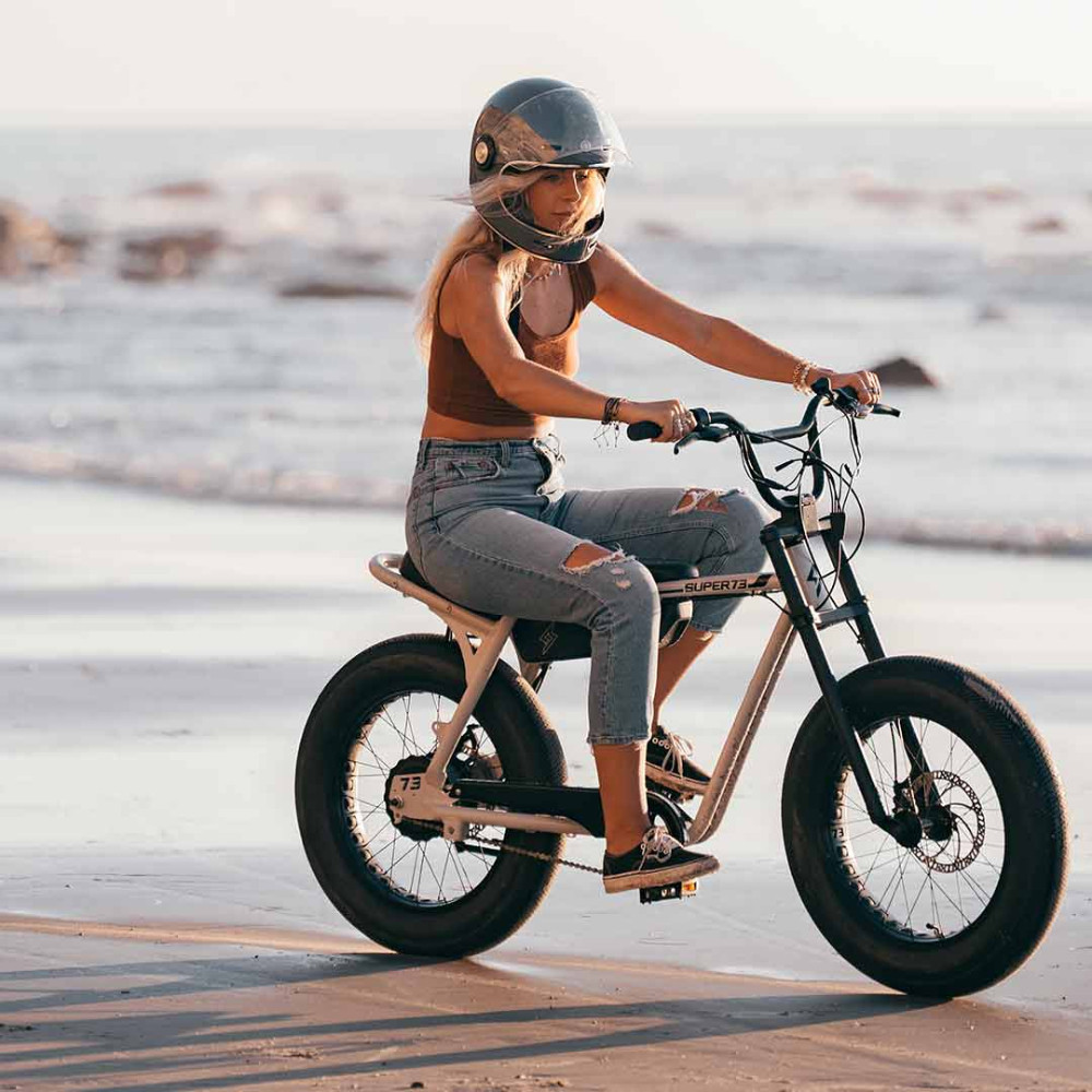 2026 Super73 Z Miami Core - Metallic Aluminum | RevolutionBikeShop.com