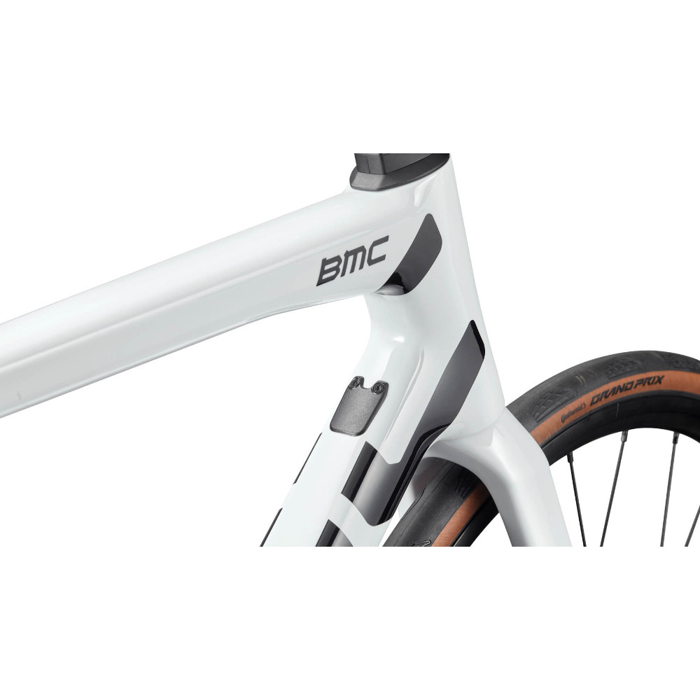 2026 BMC Teammachine SLR Three - Cool White| RevolutionBikeShop.com