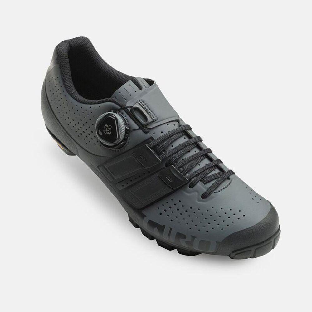 2024 Giro Code Techlace Shoe | Revolutionbikeshop.com