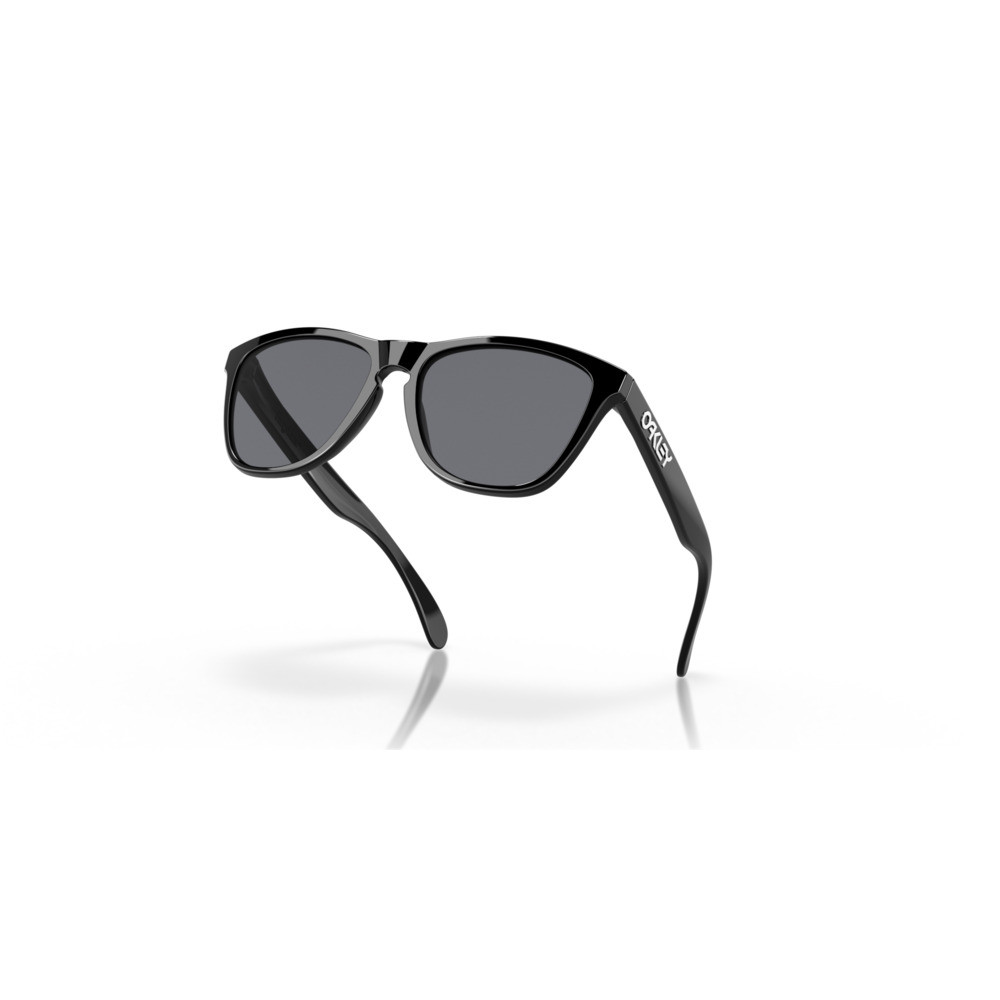 2025 Oakley Frogskins| Revolutionbikeshop.com