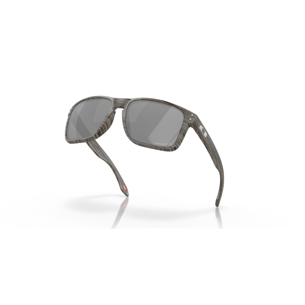 2025 Oakley Holbrook XL| Revolutionbikeshop.com