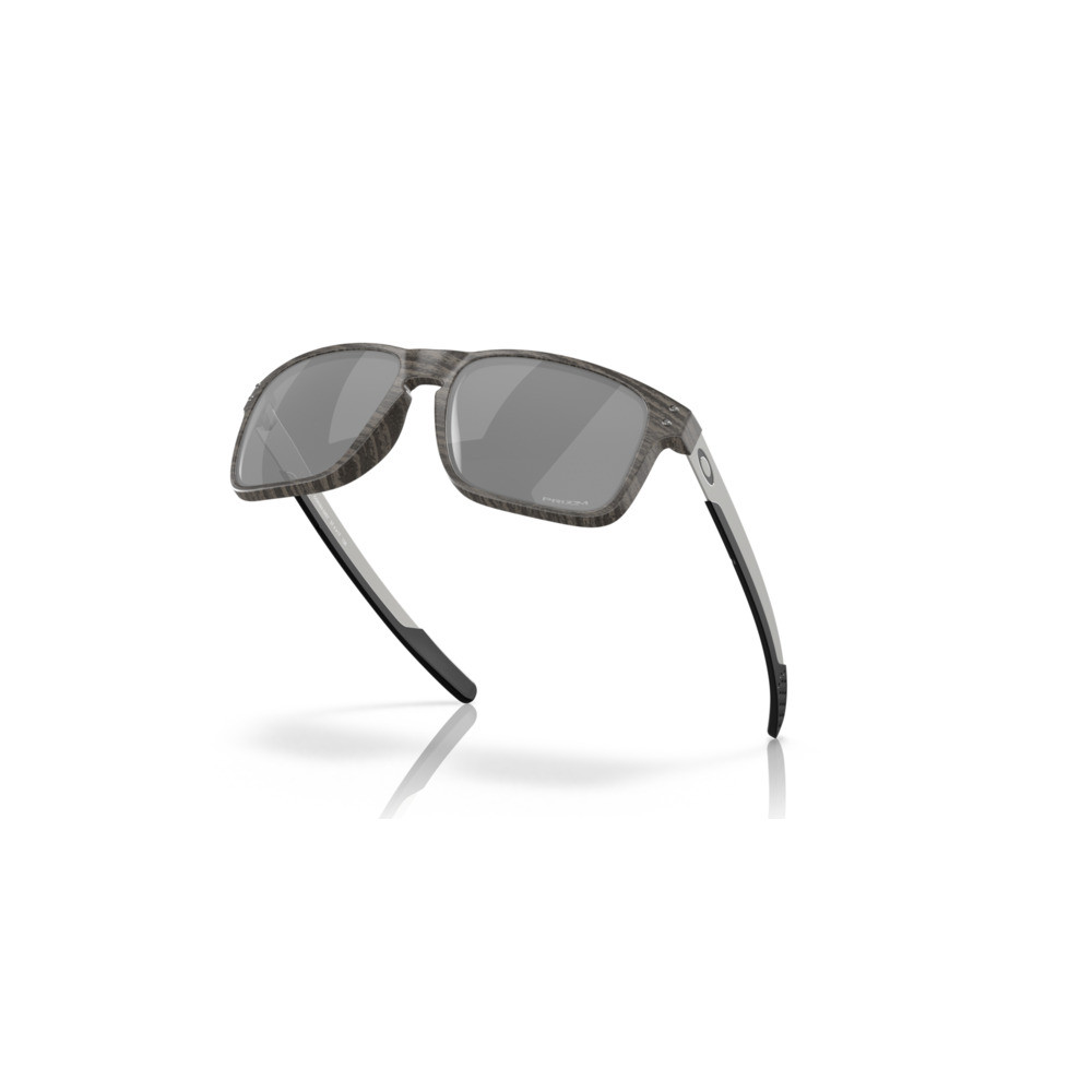 2025 Oakley Holbrook Mix| Revolutionbikeshop.com