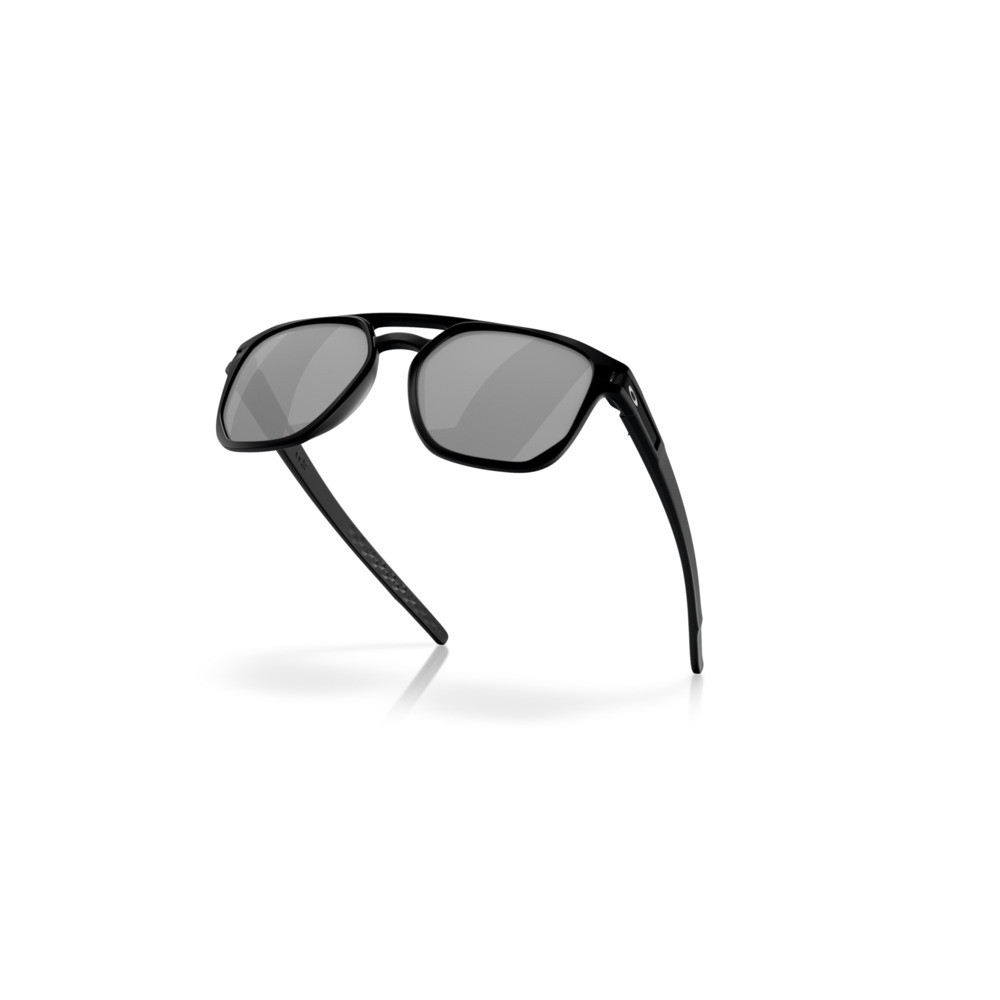 2025 Oakley Latch Beta| Revolutionbikeshop.com