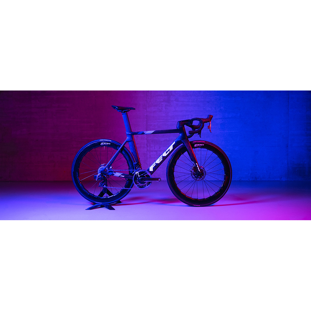 2025 Felt AR FRD Ultimate RED eTap AXS - Matte TeXtreme