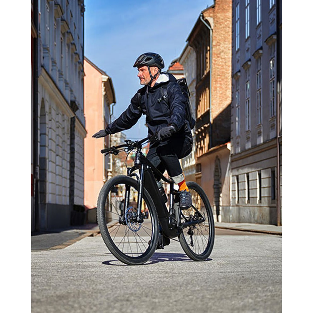2026 Garmin Edge® 130 Plus | RevolutionBikeShop.com
