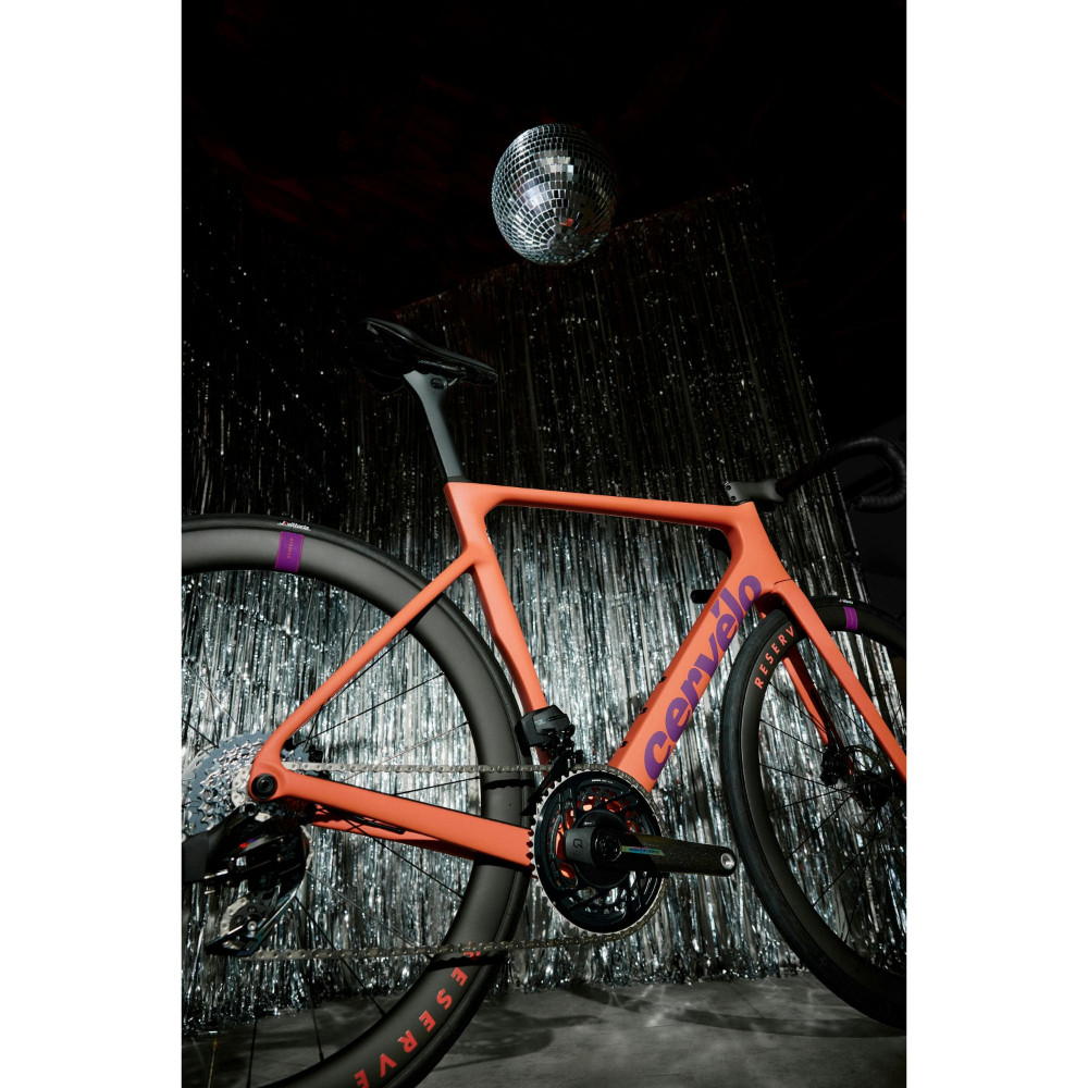2026 Cervelo Soloist Ultegra Di2 | Revolutionbikeshop.com