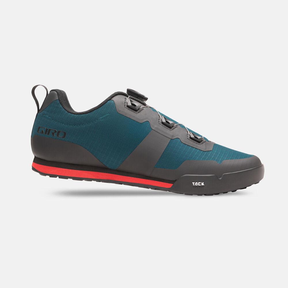 2025 Giro Tracker Shoe | Revolutionbikeshop.com