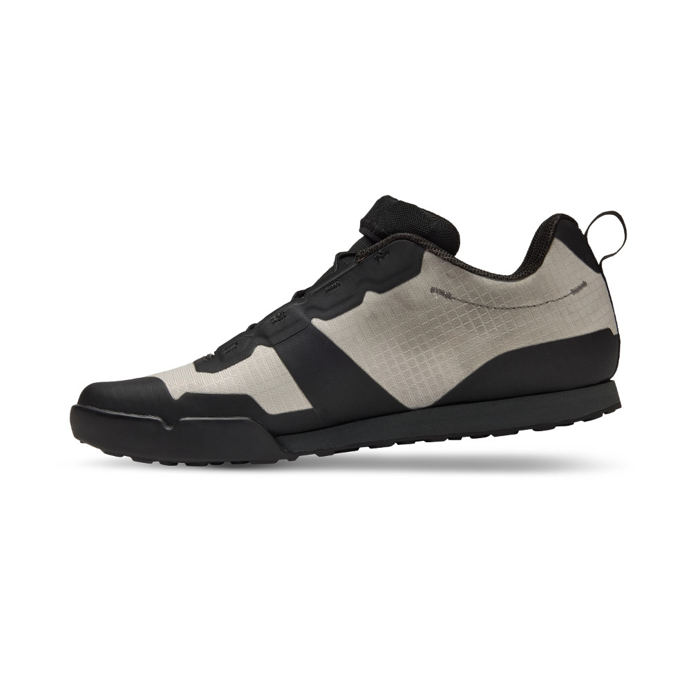 2026 Giro Tracker Fastlace Shoe | Revolutionbikeshop.com