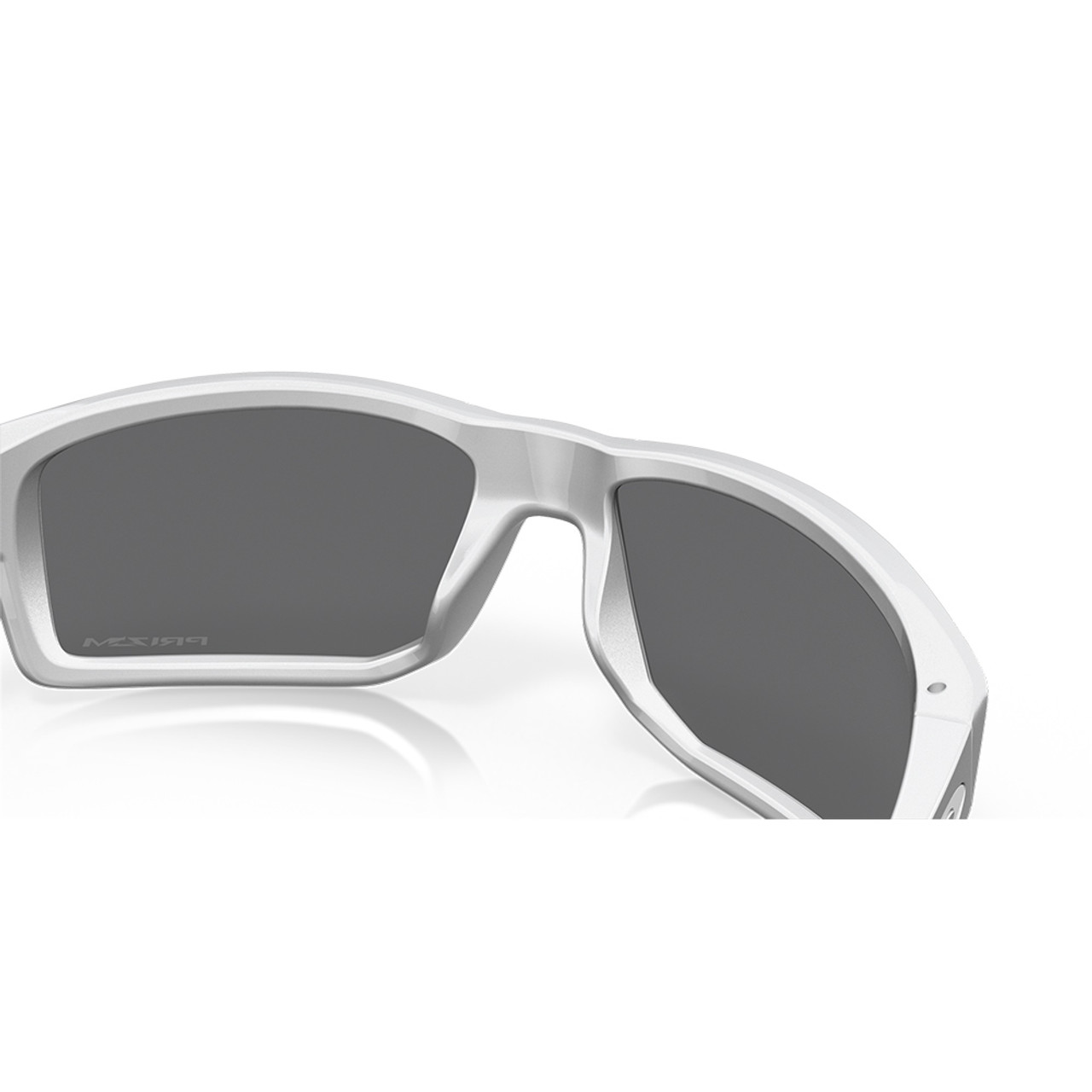 Oakley SLIVER™ PRIZM™ A timeless sleek design made even more lightweight  with sculptural reliefs on the earstems, Sliver™ takes advantage of our  durable yet gravity-defying O Matter™ frame material while letting  innovative