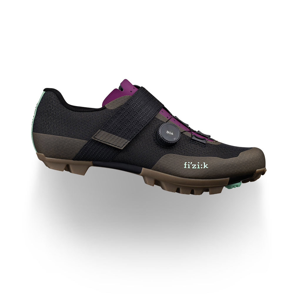 2024 Fizik Vento Ferox Carbon | Revolutionbikeshop.com