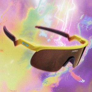 2024-oakleyx-fortnite-peely-resistor-youth-fit image 2024-oakleyx-fortnite-peely-resistor-youth-fit image