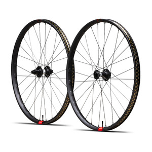 2025 Reserve Wheels 30|HD Carbon Trail/Enduro Wheelset image 2025 Reserve Wheels 30|HD Carbon Trail/Enduro Wheelset image