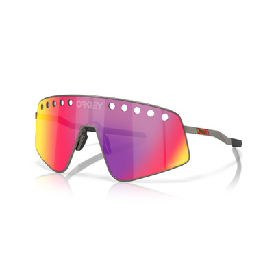 2025 Oakley Sutro TI Sweep| Revolutionbikeshop.com