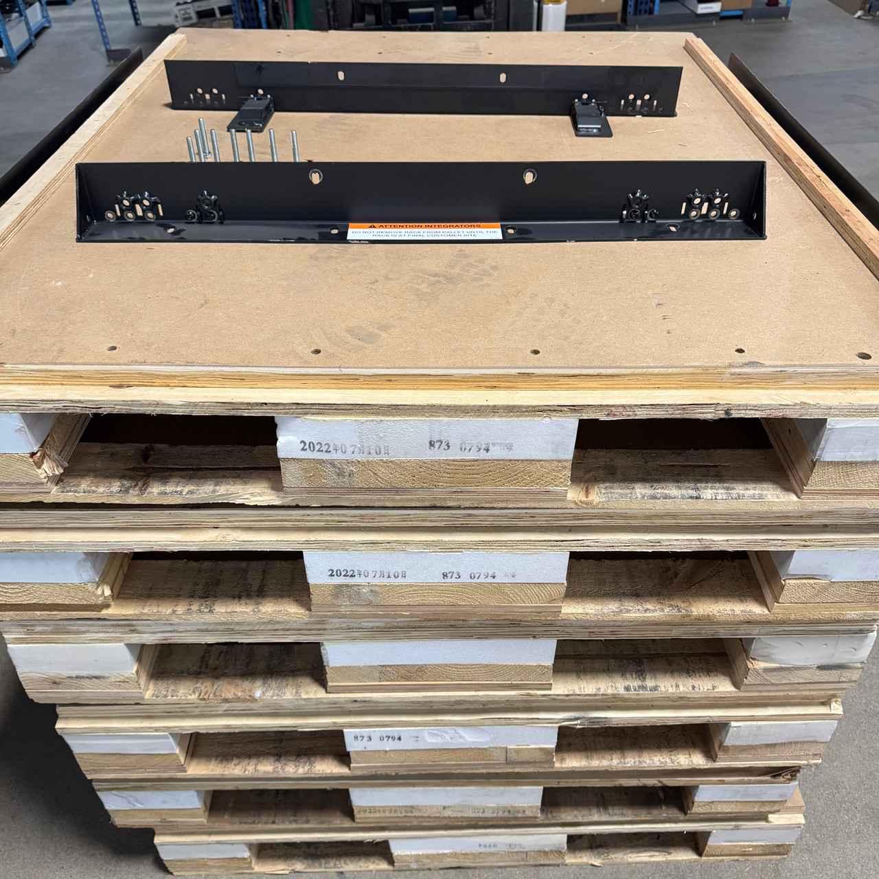 APC Shock Pallet for APC Racks