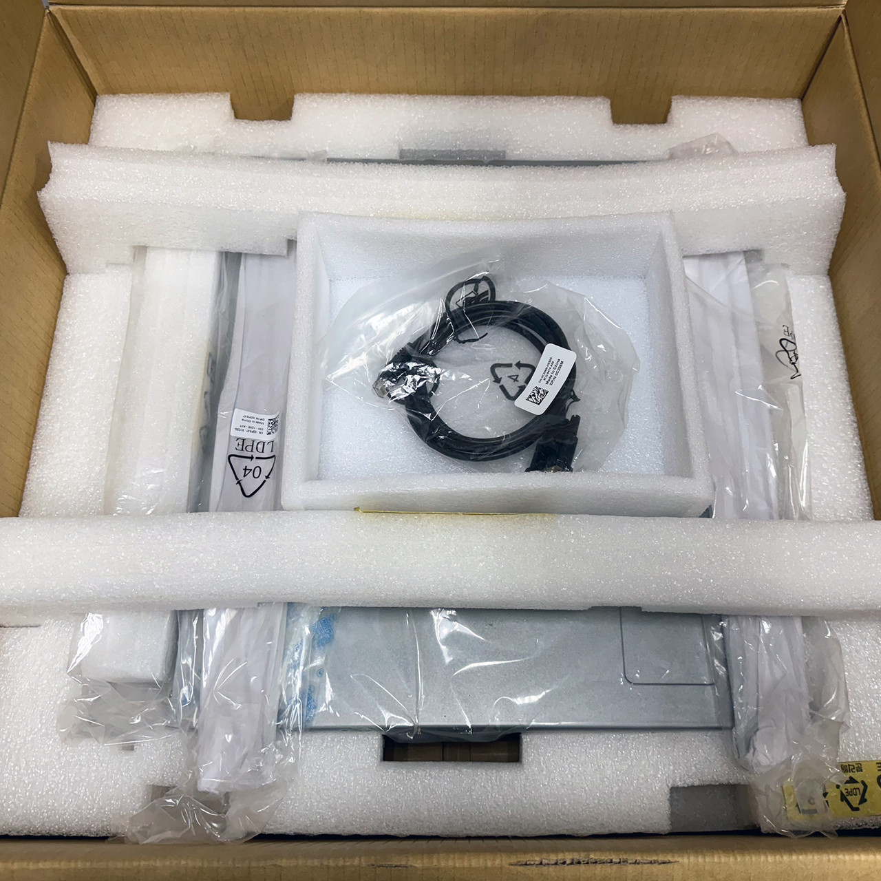 Dell VMWare Edge 3800 Appliance, 2 x 495W, Rails 9K2J5