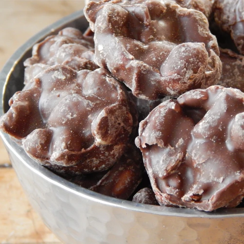 1 Lb. Chocolate Peanut Clusters