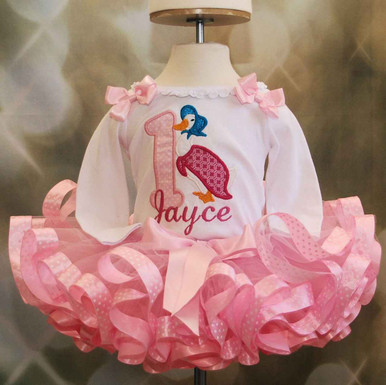 1st birthday outfit girl- Jemima Puddle Duck from Peter Rabbit 1st birthday outfit girl- Jemima Puddle Duck from Peter Rabbit