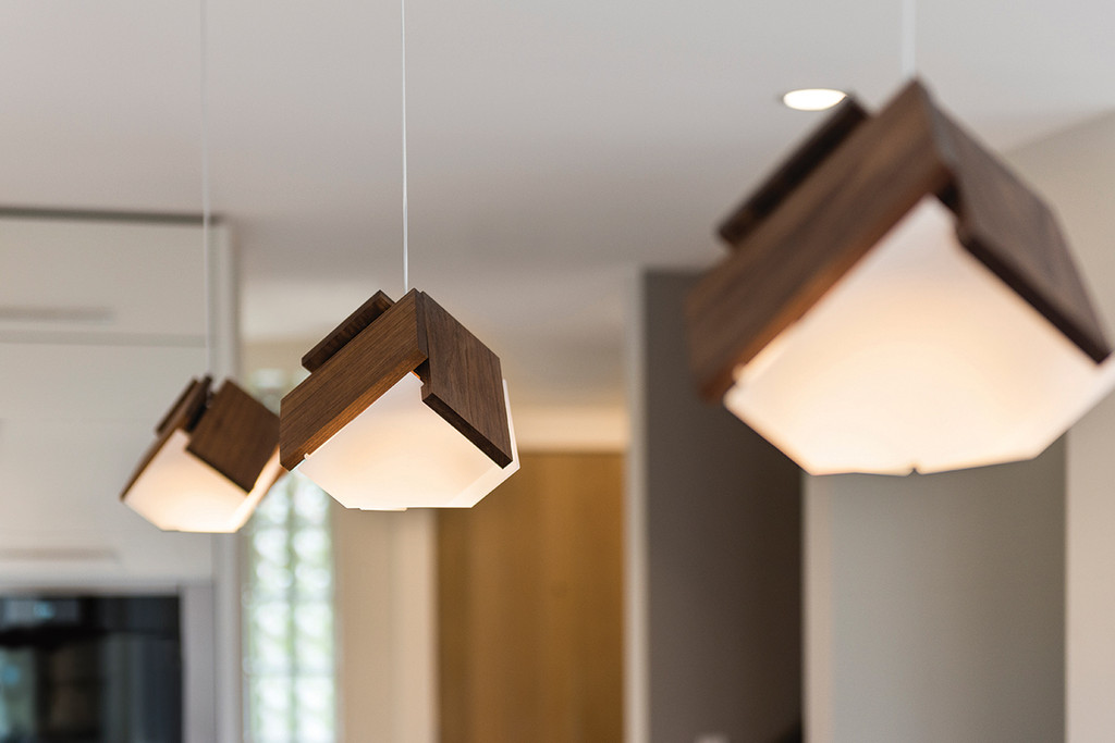 mica, pendant, walnut, LED