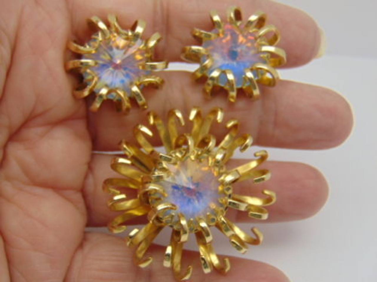 Sarah Coventry Set Opaline Rivoli Rhinestone Brooch Pin Earring