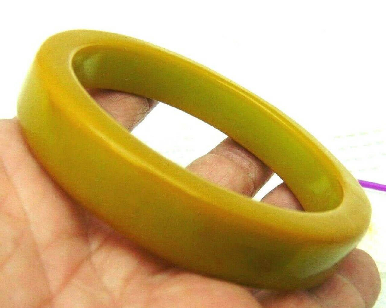 Bakelite bangle in the wild! (Very rare in this side of the world!) :  r/ThriftStoreHauls