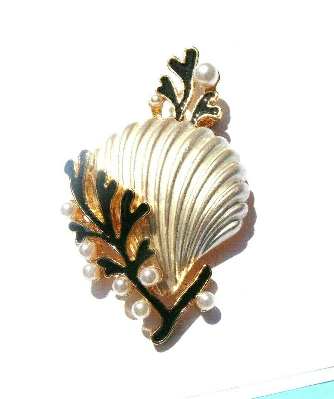 Vintage Seashell Pearl Brooch - Vintage Seashell Pearl Brooch