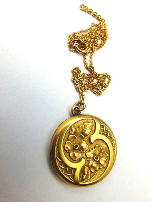 Case Locket Pendant Floral G/F Repoussé  Antique Vintage