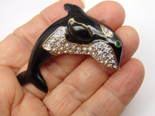 Whale Pin Black Fish Rhinestone Crystal Killer ORCA Brooch DazzleCity