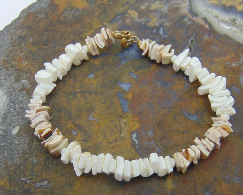 Puka Shell Bracelet 1980's Chips 8" Beads 2 Color