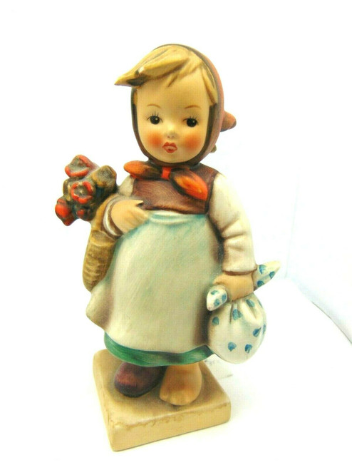 Hummel Weary Wanderer Goebel Figurine #240 Vintage