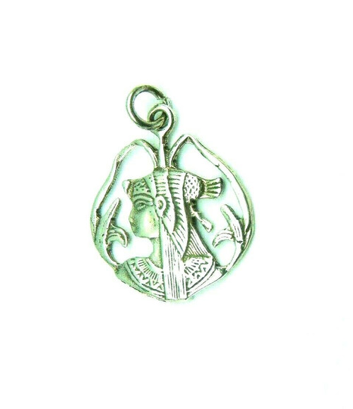 Nefertiti Pendant Egyptian 925 Sterling Silver Queen Stamped Nefertiti Pendant Egyptian 925 Sterling Silver Queen Stamped