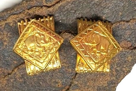 Elephant Earrings Clips Vintage 80's Boutique OOAK DazzleCity