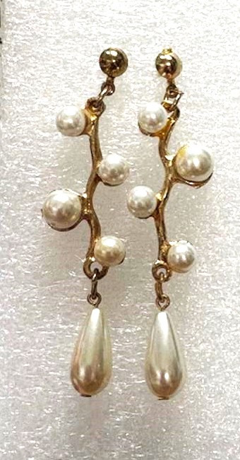 Vintage Pearl Earrings Simulated Chandelier Goldtone DazzleCity