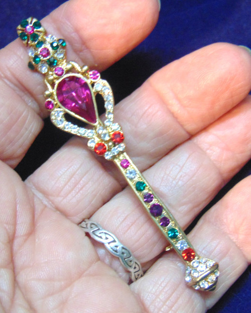 Queens Septer Pin Crown Vintage Rhinestone Crystal Brooch DazzleCity