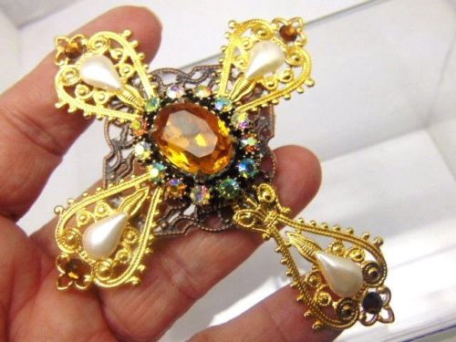 Cross Crucifix Pin Brooch Necklace Signed Swarovski Crystal Kia's