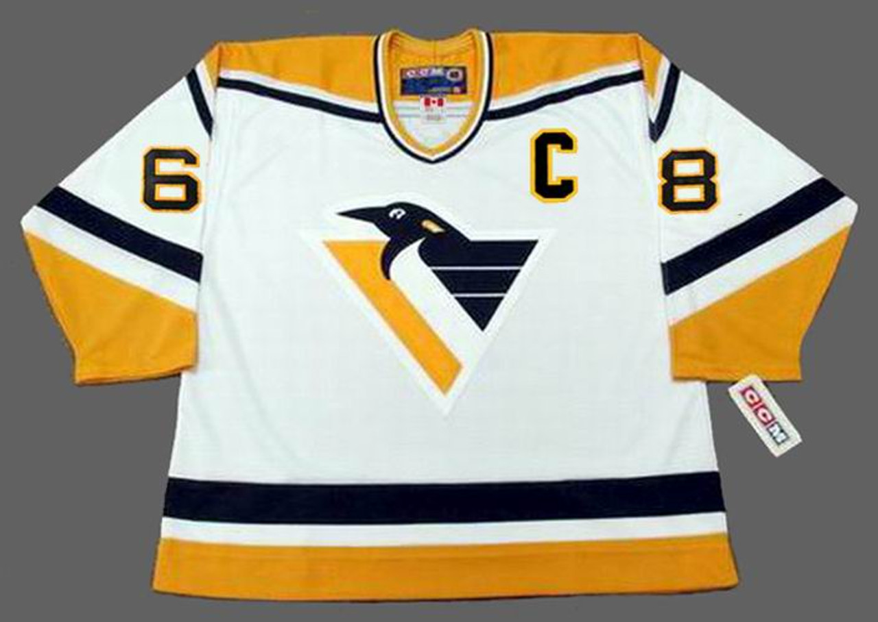 Jaromir Jagr Signed Pittsburgh Penguins Vintage CCM Jersey