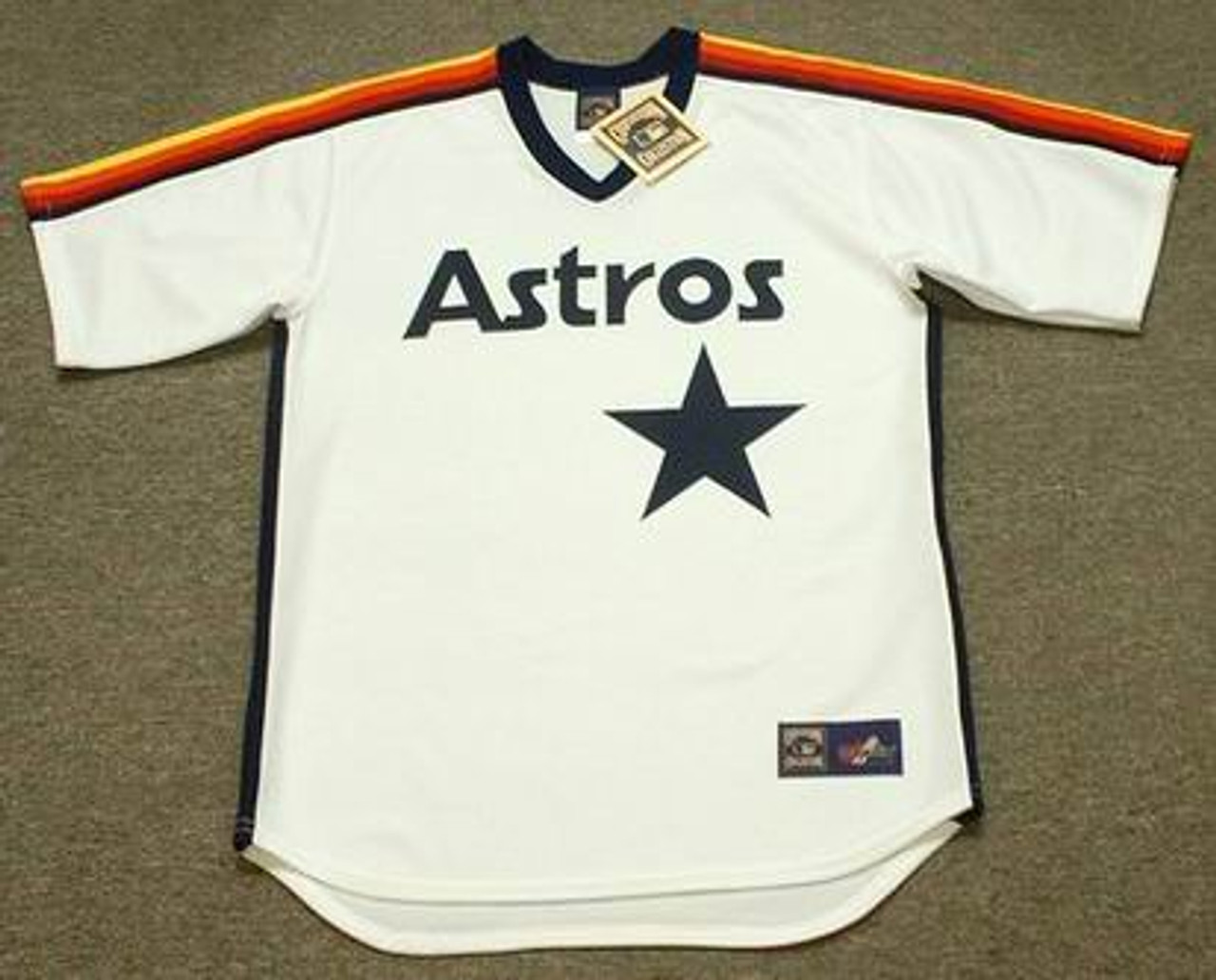 2004 Craig Biggio Game Worn Houston Astros Jersey. Baseball