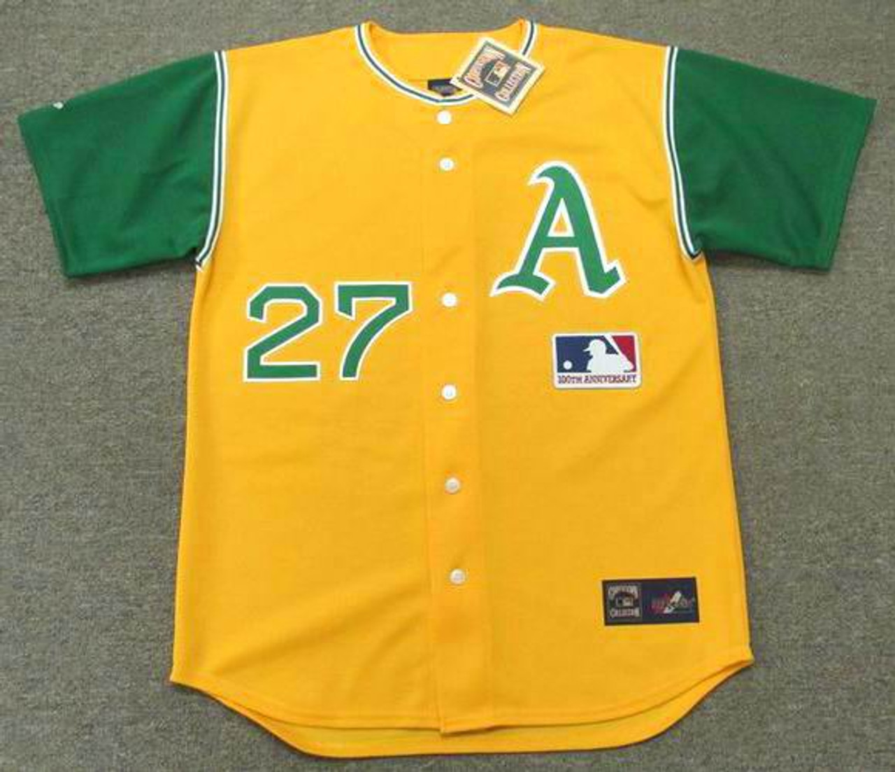 1974 Jim Catfish Hunter Signed Game Worn Oakland A's Jersey - Cy