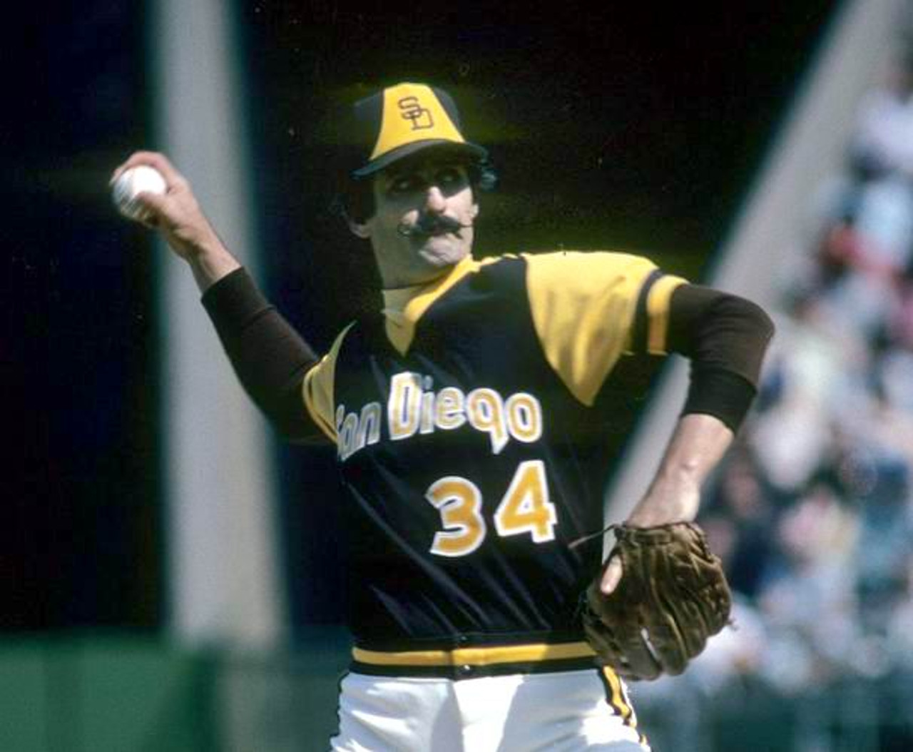 ROLLIE FINGERS San Diego Padres 1980 Majestic Cooperstown