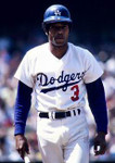 WILLIE DAVIS Los Angeles Dodgers 1960's Majestic Cooperstown Throwback Home Jersey