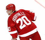 LUC ROBITAILLE Detroit Red Wings 2002 Away CCM Throwback NHL Hockey Jersey - ACTION