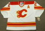Al MacInnis 1980's Calgary Flames NHL Throwback Home Jersey - FRONT